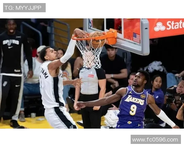 2013年NBA季后赛湖人与马刺的激烈对决回顾与分析