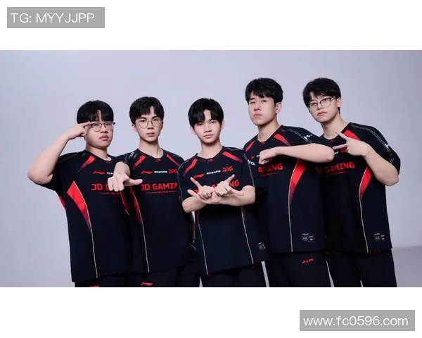JDG战队在CSGO赛事中的经验分享与策略分析探讨