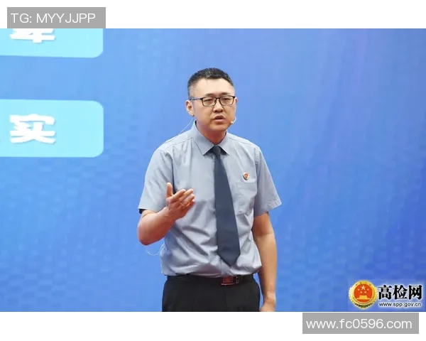 周伟专访：从青涩少年到足球传奇的成长之路回顾