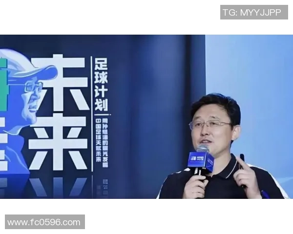 上帝幽默调侃中国足球明星引发球迷热议与反思